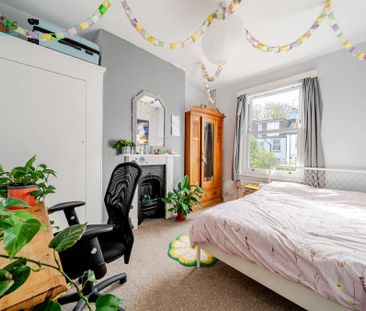 5 bedroom terraced house to rent - Photo 2