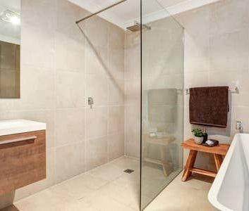 Fully Furnished Contemporary Apartment - Photo 5