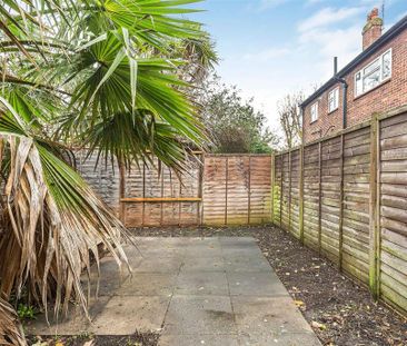 1 bedroom maisonette to rent - Photo 4