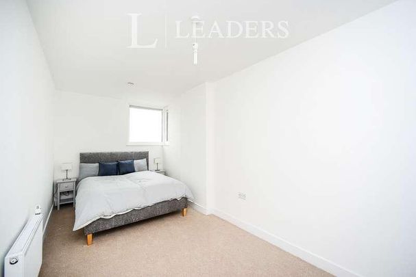Sirius, The Broadwalk, Brighton, BN2 - Photo 1