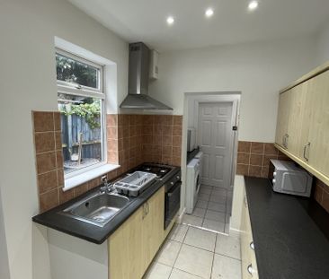 519 HARBORNE PARK ROAD - Photo 3