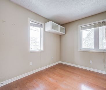 For Lease - 101 Bristol Road Unit# 213, Mississauga, Ontario - Photo 2