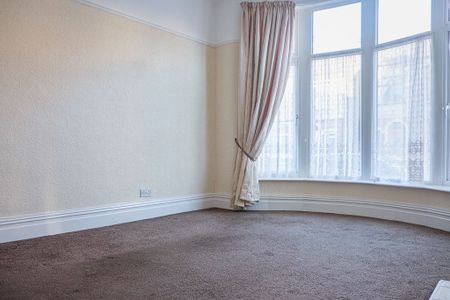 4 Bed Semi-Detached House, Curzon Avenue, CH45 - Photo 2