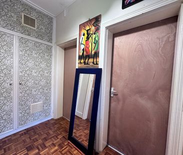 Room in a Shared Flat, Park Avenue, NW2 - Photo 6