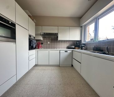 Gelijkvloers appartement met 2 slaapkamers - Foto 4