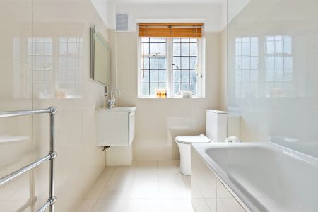 2 Bed, Apartment - Photo 2