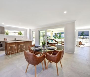 Beautifully Presented Home in Prime Crestwood Location - Photo 5