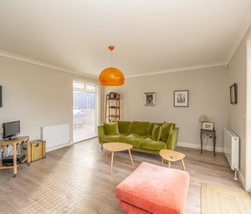 3 bedroom bungalow to rent - Photo 2