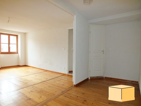 Location Appartement 3 pièces 97m² BELLEY 01300 - Photo 2