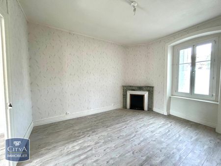 Location Appartement 4 pièces 94m² DUNIERES 43220 - Photo 2