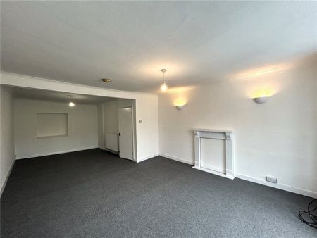 Silver Street, Ilminster, Somerset, TA19 - Photo 3