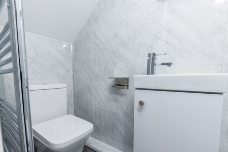 1 Bed Flat, Wickham Street L, LS11 - Photo 4