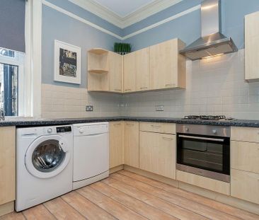 3 bedroom maisonette to rent - Photo 4