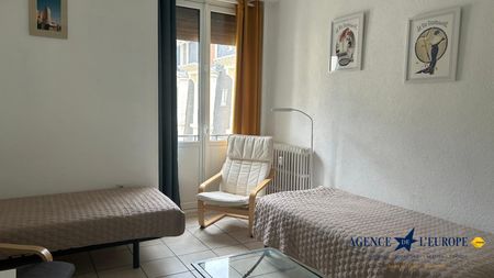 Location Appartement 1 pièce 27m² VICHY 03200 - Photo 2