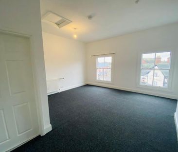 2 bedroom duplex to rent - Photo 4