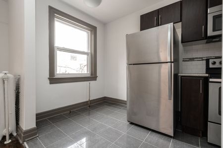 16 St. Joseph - Photo 2