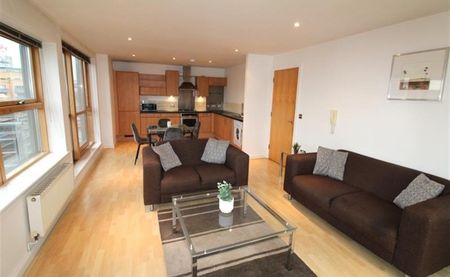 Regents Quay, Bowman Lane, Leeds - Photo 2