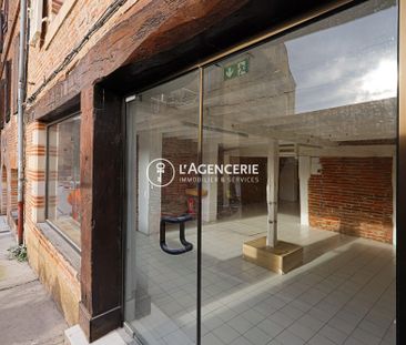 Local Proche Centre-Ville / Quartier Madeleine - Photo 2