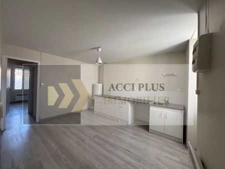 Location Appartement 2 pièces 30m² NIMES 30000 - Photo 4