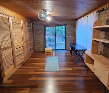 Hoppers Crossing - Photo 1