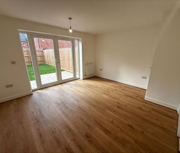 3 bedroom semi-detached house to rent - Photo 4