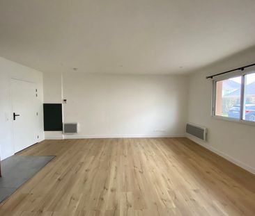 Location Appartement 2 pièces 43m² - Photo 6