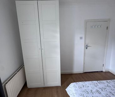 Room in a Shared House, Morley Road, E15 - Photo 1