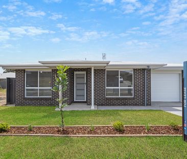 Stunning Four Bedroom Home - Ducted Air Con, Alfresco, Garage - Photo 5
