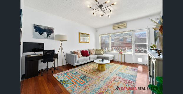 Prime location - Photo 1