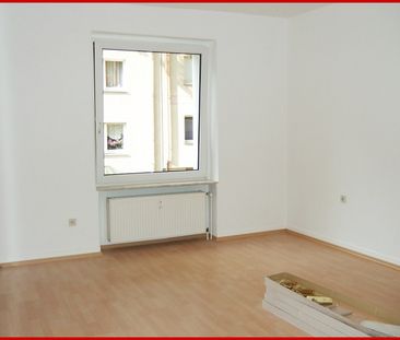 Geräumige 3-Raumwohnung mit Gartennutzung, 2 Balkone sowie 2 Bäder ... - Photo 1