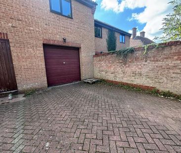 2 bedroom maisonette to rent - Photo 2