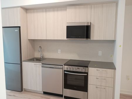 For Lease - 7439 Kingston Road, Toronto, Ontario - Photo 2