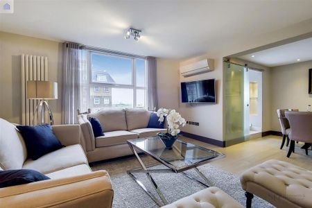 3 bedroom apartment to rent - Photo 2