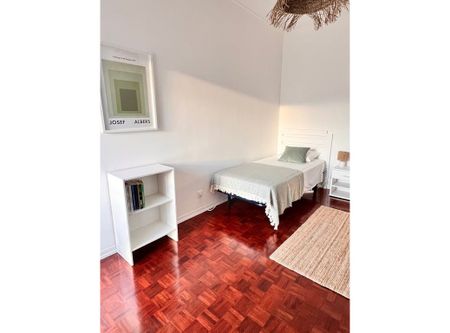 Rua Dom Aleixo Corte-Real, Lisbon, Lisbon 1800-166 - Photo 4