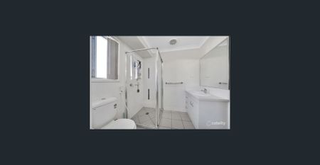 1/17 Bluegrass Court, Hillcrest, Qld 4118 - Photo 2