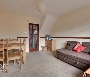 2 bedroom semi-detached house to rent - Photo 1