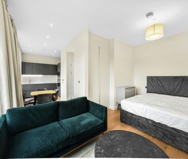 Studio to rent - Photo 1