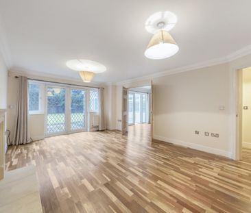 Ridgemead Close, Southgate, London, N14 - Photo 1