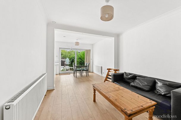 4 bedroom semi detached house to rent, - Photo 1