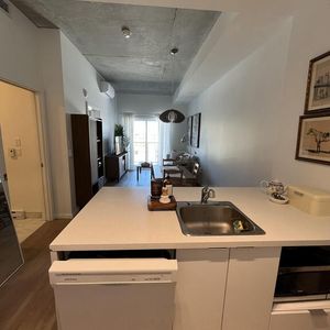 3 1/2 Neufs: Gym,terrasse,stationnement - Photo 3