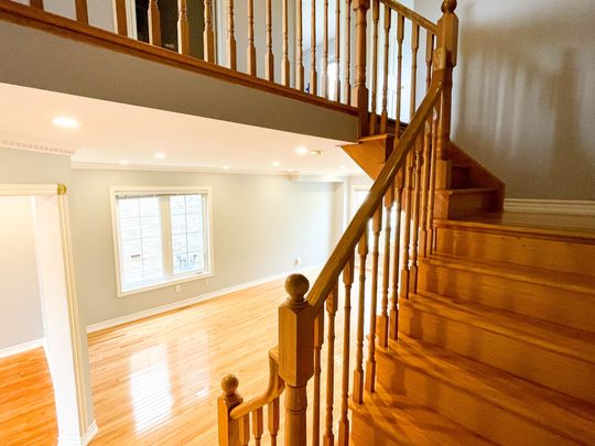 For Lease - 155 South Unionville Avenue, Markham, Ontario - Photo 1