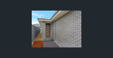 ONE BEDROOM FLAT - Photo 4