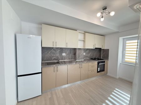 Apartament 3 camere, prima închiriere, ultracentral/ - Photo 5