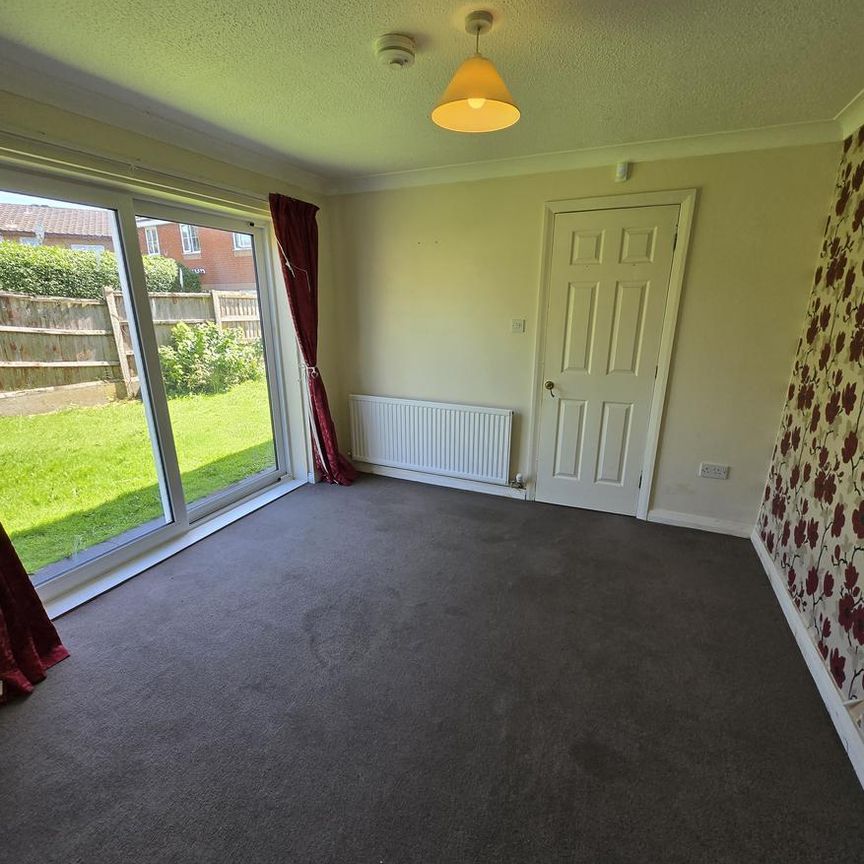 3 bedroom detached house to rent - Photo 1