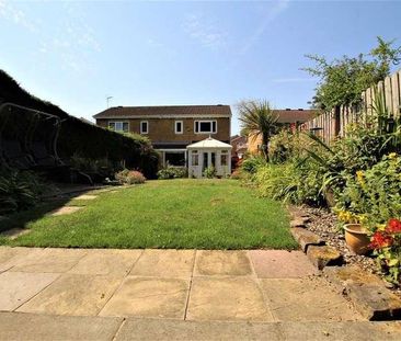 Holbourne Grove, High Green, Sheffield, S35 - Photo 2