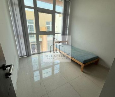 3 Bedroom | Un-Furnished | Spacious and Bright - Photo 6