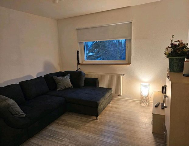 Mietwohnung 42 m² Dachgeschoss 2 OG sofort/Jan. 2026 - Photo 1