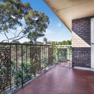 Darling Point - Photo 3