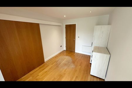 2 Bed Flat, Brewer Street, M1 - Photo 5