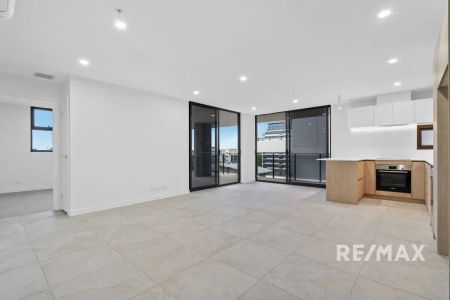 “Chic Apartment Available for Rent!” - Photo 3